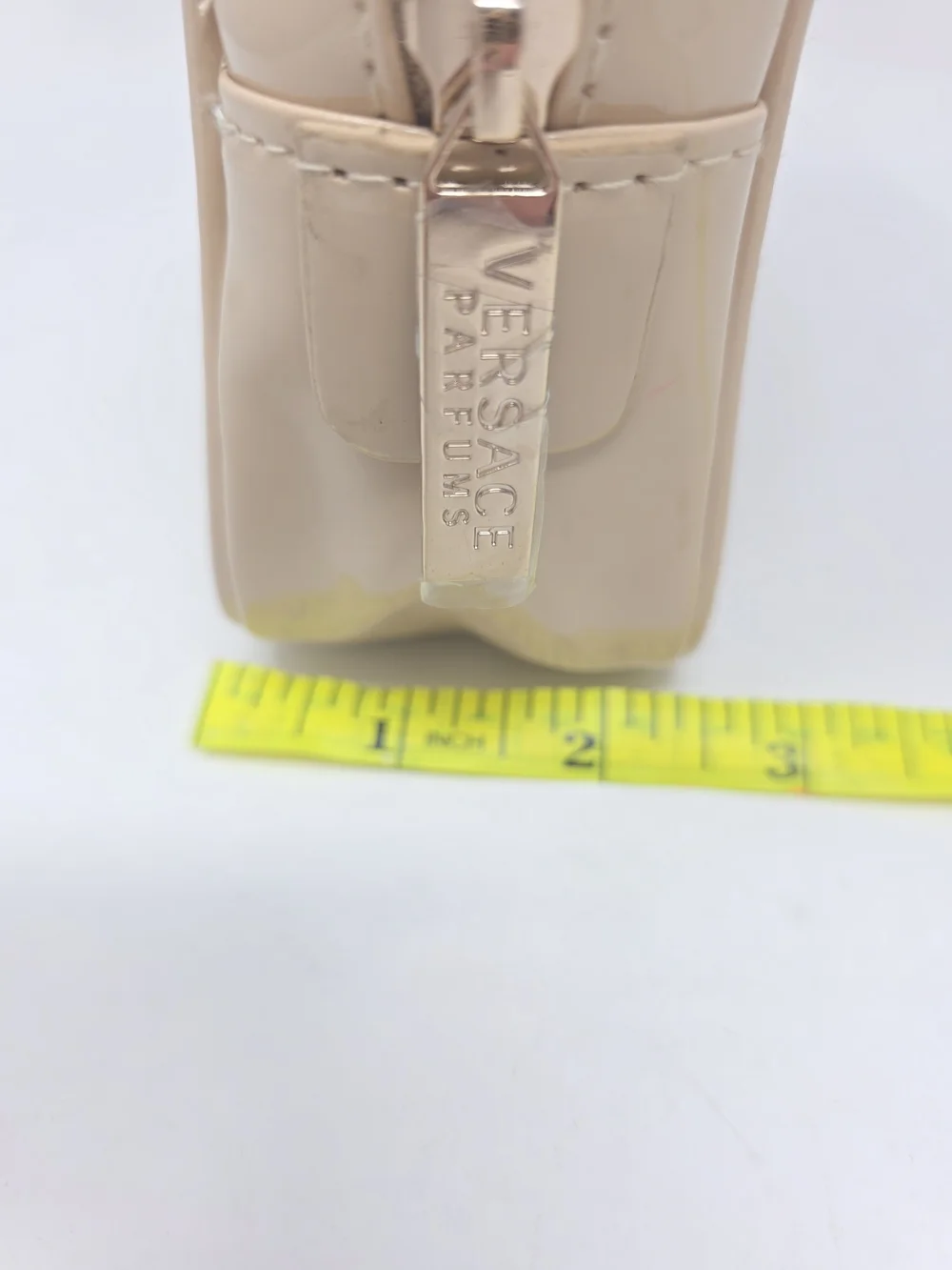 VERSACE Woven Bag Gloss Trim Makeup Cosmetic Perfume Bag Tan Gold Zip Closure